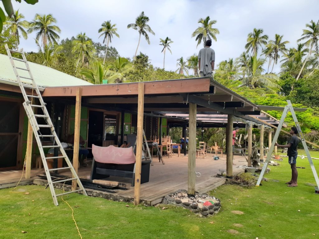 Happy day at lawaki: verandah roof reinforced at its best!